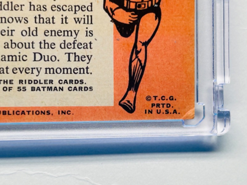 Photo 2 of 811944… vintage 1966 Batman card 38  in hard plastic case -some wear