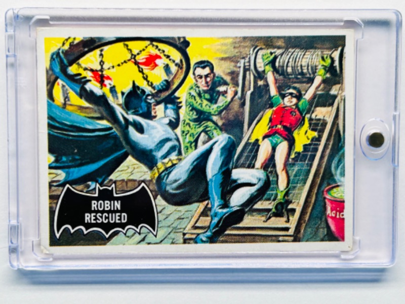 Photo 1 of 811944… vintage 1966 Batman card 38  in hard plastic case -some wear