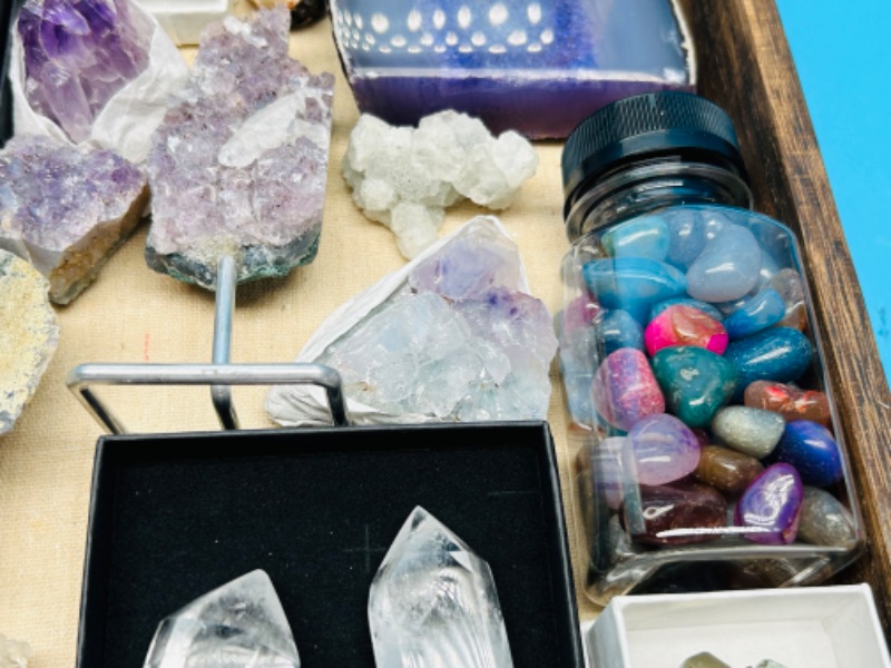 Photo 7 of 811994…huge rock and geode collection in wood box display- agate, amethyst, crystal, stilbite, fools gold(pyrite)