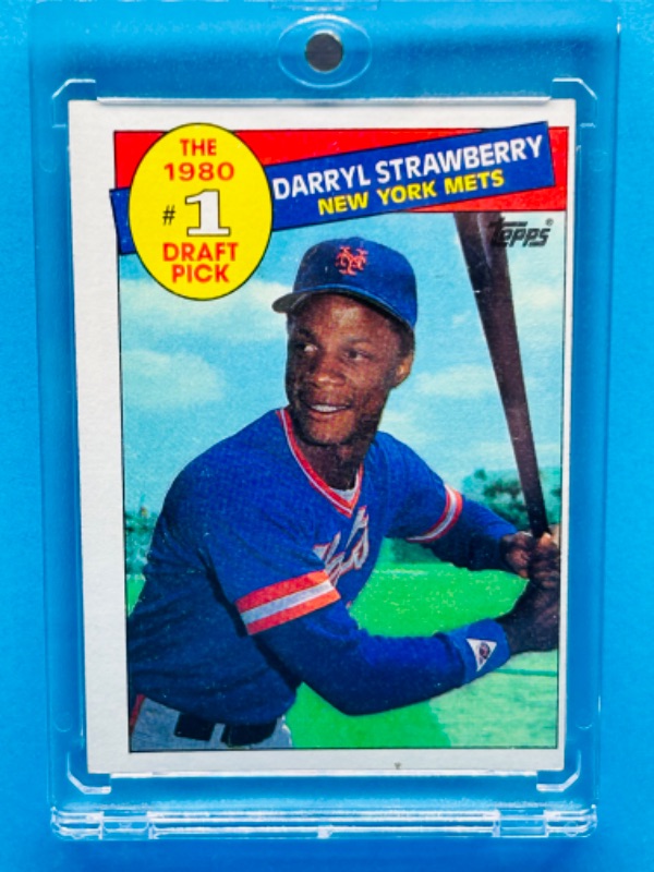 Photo 1 of 812007…rookie Darryl strawberry card 278 in hard plastic case 