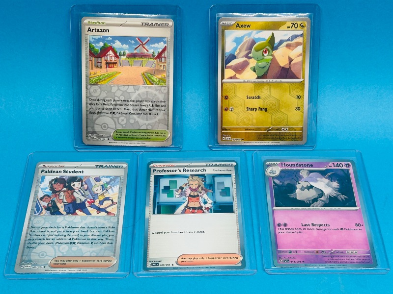 Photo 1 of 812044…5 Pokémon holo /reverse holo  cards in hard plastic sleeves 