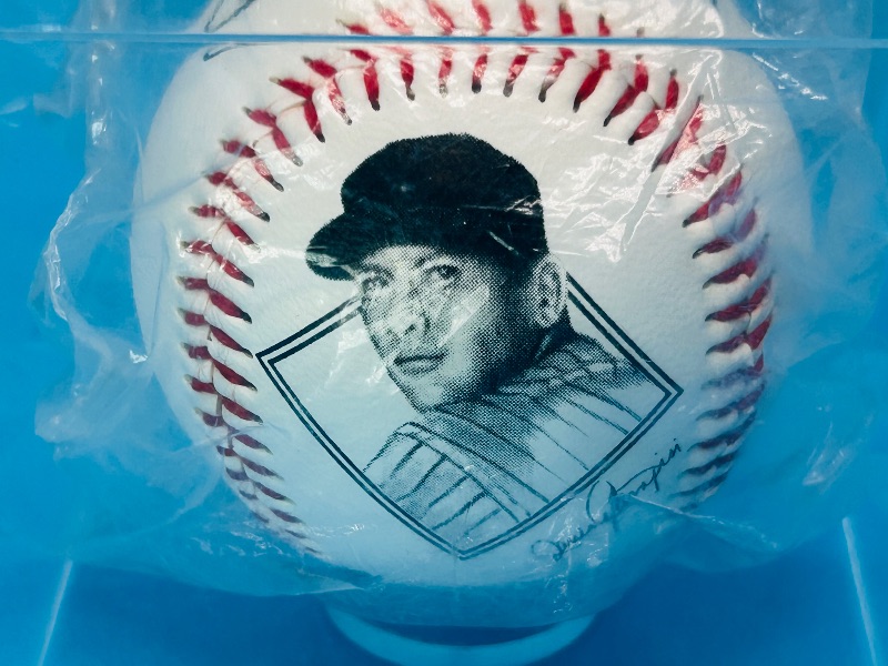 Photo 4 of 812106…sealed Printed Mickey mantle baseball in acrylic case