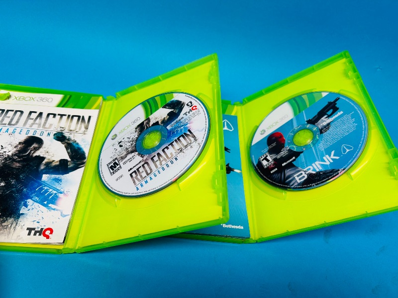 Photo 2 of 812135… 2 XBOX 360  game discs 