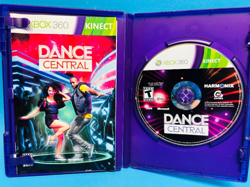 Photo 1 of 812191… XBOX 360 game disc 