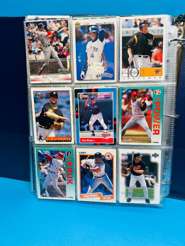 Photo 14 of 812231… final sale no returns/refunds-324 mixed baseball cards in binder 