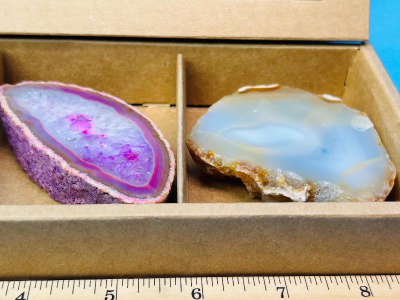 Photo 2 of 812345…3 thick agate slices in gift box