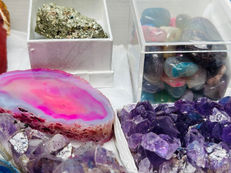 Photo 1 of 812423…rock collection- amethyst, crystal, petrified wood, pyrite (fools gold), agates and more