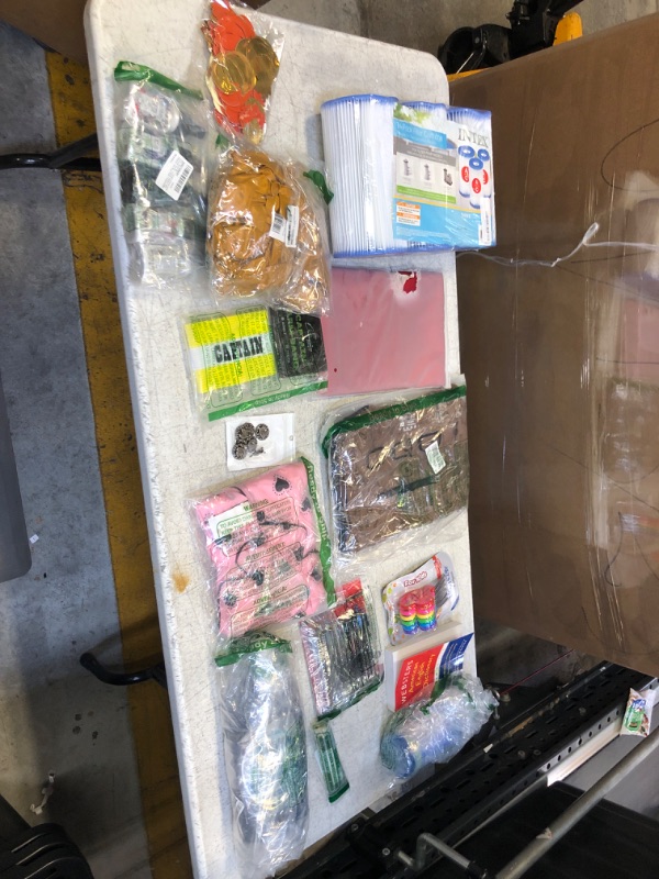 Photo 1 of 15pc bag of miscellaneous items SOLD AS IS
