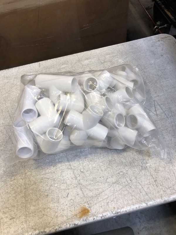 Photo 2 of 35 Pieces 1" PVC Elbow Fittings,45 Degree Elbow Connector,90 Degree PVC Pipe Elbow,2 Way 3 Way 4 Way 5 Way PVC Pipe Fitting connectors, PVC Tee Pipe Fitting Adapter, SCH 40, Socket (1 inch-White)