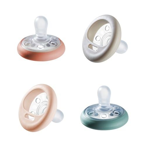Photo 1 of Tommee Tippee Breast-Like Pacifier, 6-18 Month Pack of 4 Soothers with Breast-like Baglet, Symmetrical Design and BPA Free
