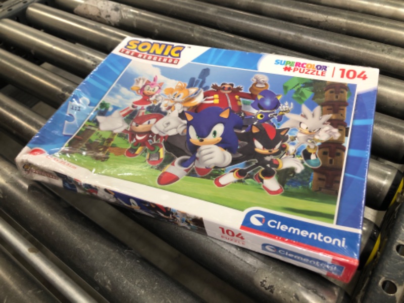 Photo 2 of  Clementoni 27159 Sonic Supercolor Sonic-104 Pieces-Jigsaw Puzzle for Kids Age 6-Made in Italy, Multi-Coloured 