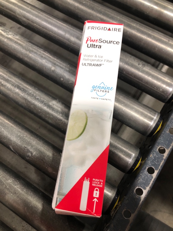 Photo 1 of  Frigidaire Refrigerator Water Filter - White 