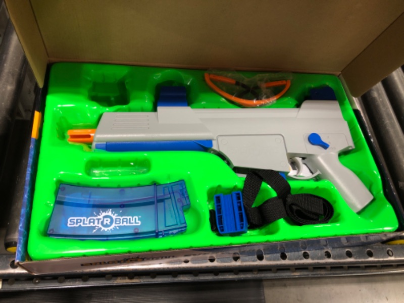 Photo 2 of  SplatRball SRB400 Gel Blaster Kit 