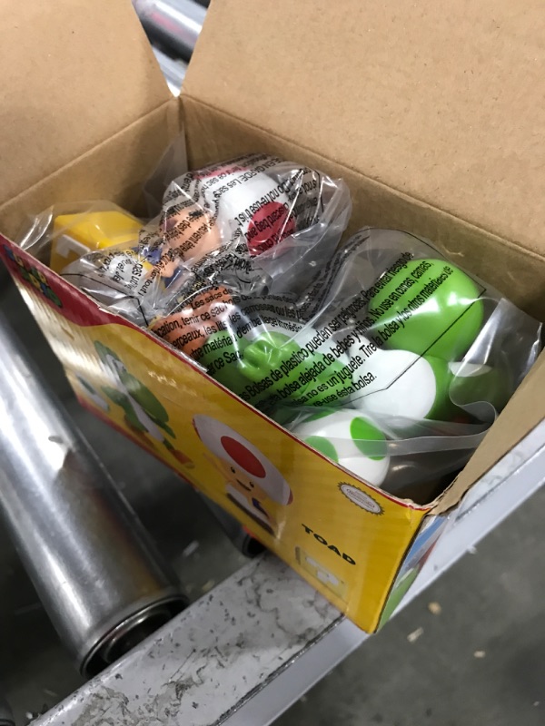 Photo 1 of Super Mario Nintendo 4 Inch Action Figure 2-Pack: Yoshi & Toad with Accessories