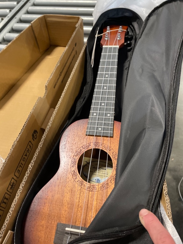 Photo 3 of AODSK Ukulele For Beginners, Starter Bundle Kit with Free Gig Bag Strap,Professional Acoustic Ukelele Four String Wooden Hawaiian Uke for Kids Students Starter Kit (AUS-P06 Sapele Sunburst Soprano) Soprano AUS-P06 Sapele Sunburst