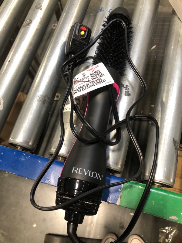 Photo 1 of Revlon One Step Volumizer Plus 2.0 and Root Booster Round Brush - Dry, Style and Add Volume 1.0 ORIGINAL ROUND ROOT BOOSTER Dryer and Styler + Air Brush