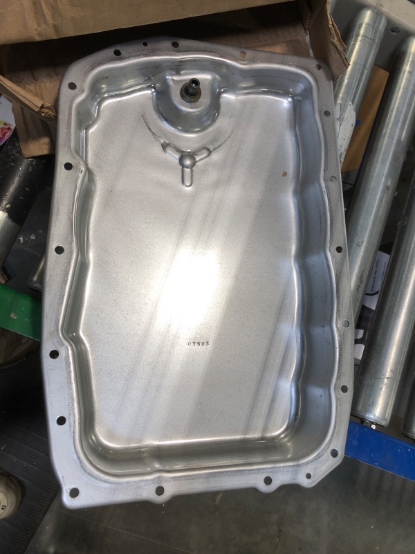 Photo 1 of GM 24239528 GM Original Equipment Automatic Transmission Fluid Pan