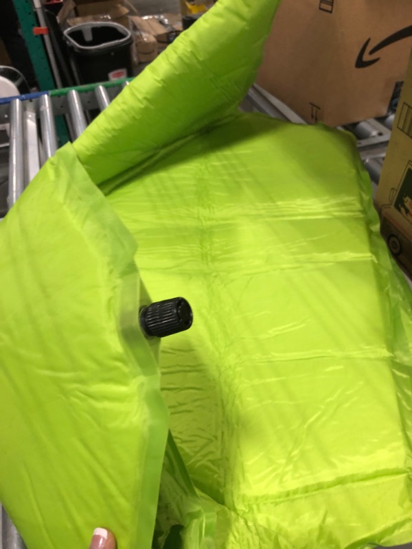 Photo 3 of YARNOW Self-Inflating Cushion Stadium Seats Wide Stadium Chair Seat Cushion Stadium Cushions Inflatable Chair Army Green 40x30cm