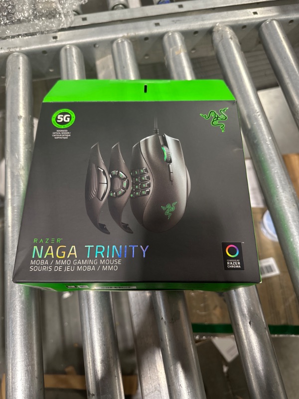 Photo 2 of Razer Mouse Gamer Naga Trinity 20 Buttons 16000DPI, Black