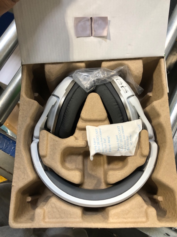 Photo 3 of Turtle Beach Stealth 600 Gen 2 USB Wireless Amplified Gaming Headset - Licensed for Xbox Series X, Xbox Series S, & Xbox One - 24+ Hour Battery, 50mm Speakers, Flip-to-Mute Mic, Spatial Audio - White Xbox Stealth 600 USB White