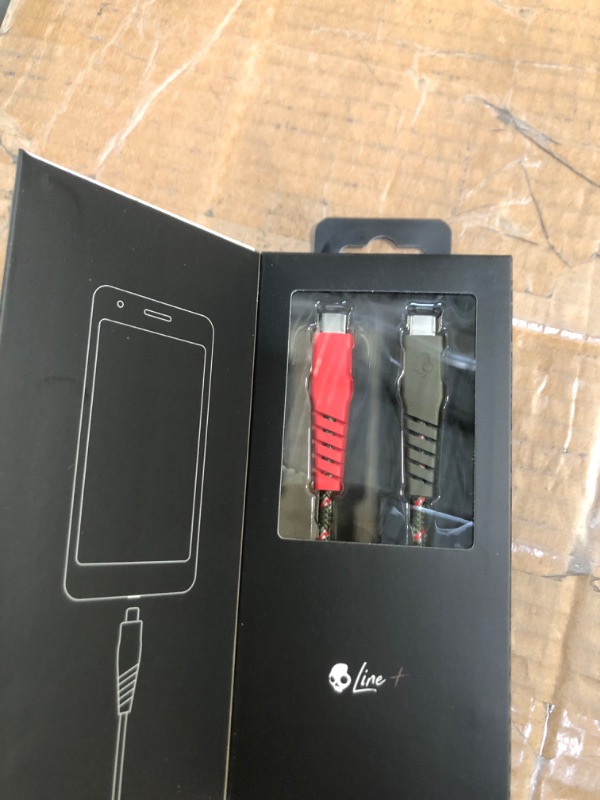 Photo 1 of Skullcandy Line Plus Braided Charging Cable, USB-C to USB-C - Camo
