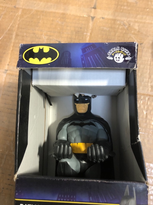 Photo 4 of Exquisite Gaming: Warner Bros: Batman - DC Comics Original Mobile Phone & Gaming Controller Holder, Device Stand, Cable Guys, Licensed Figure