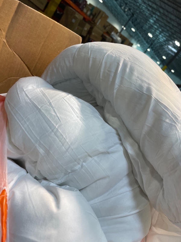 Photo 1 of EASELAND  Mattress Pad Pillow Top Mattress Cover Quilted Fitted Mattress Protector Cotton 8-21" Deep Pocket Cooling Topper