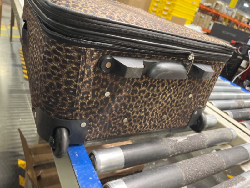 Photo 1 of 4pieces rockland luggage set pattern