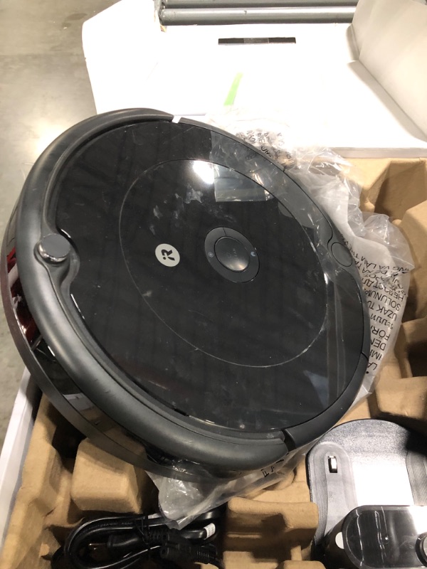 Photo 5 of iRobot Roomba 692 Robot Vacuum-Wi-Fi Connectivity, Personalized Cleaning Recommendations, Works with Alexa, Good for Pet Hair, Carpets, Hard Floors, Self-Charging, Charcoal Grey