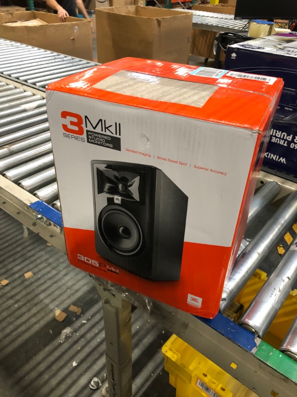 Photo 2 of JBL Professional 305P MkII Next-Generation 5-Inch 2-Way Powered Studio Monitor 5-inch Speaker Single