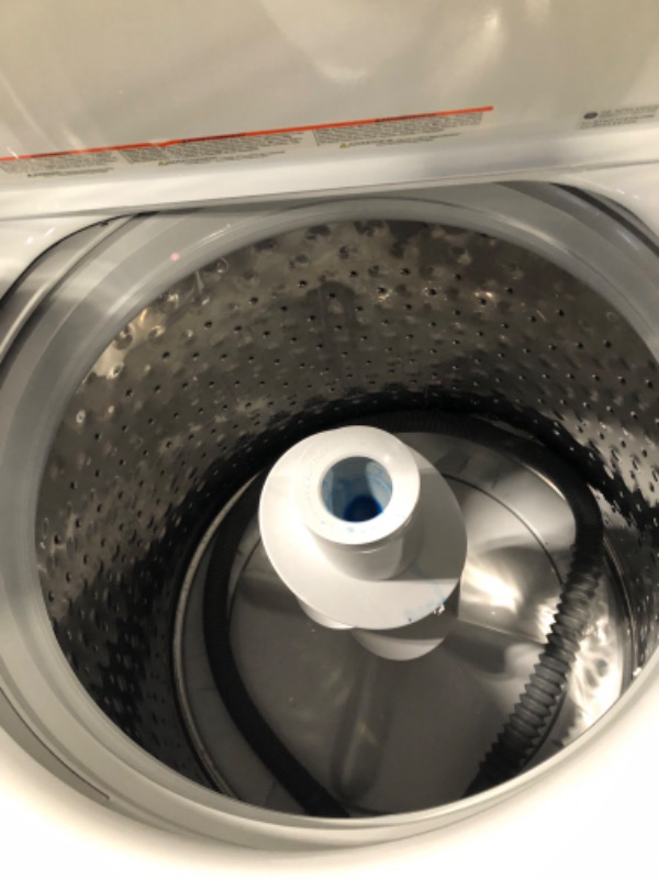 Photo 6 of GE 4.2-cu ft Agitator Top-Load Washer (White)