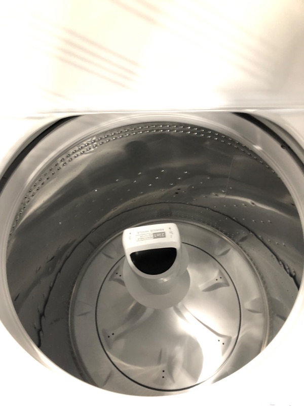 Photo 6 of Whirlpool 3.8-cu ft High Efficiency Impeller and Agitator Top-Load Washer (White)