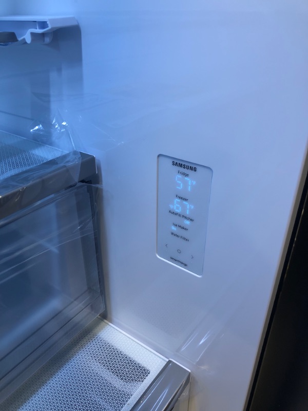 Photo 3 of Samsung Bespoke 30.1-cu ft Smart French Door Refrigerator with Dual Ice Maker and Door within Door (White Glass- All Panels) ENERGY STAR
