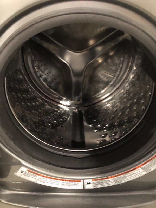 Photo 7 of Maytag 4.5-cu ft High Efficiency Stackable Steam Cycle Front-Load Washer (Metallic Slate) ENERGY STAR