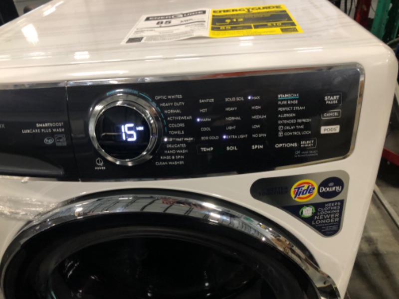 Photo 4 of Electrolux SmartBoost 4.5-cu ft High Efficiency Stackable Steam Cycle Front-Load Washer (White) ENERGY STAR
