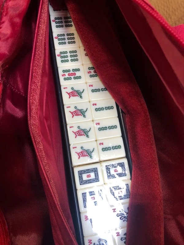 Photo 3 of American Mahjong Set, 166 White Tiles, 4 Mah Jong Racks, Mahjong Scoring Coins , Western Mah Jongg Game Set with Soft Bag, A Beginner's Guide to American Mah Jongg, Pusher not included (American 30mm)