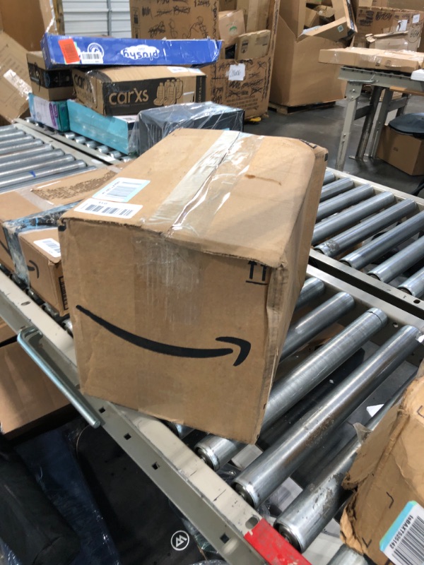 Photo 1 of BLACK+DECKER 16-Cup Cooked/8-Cup Uncooked Rice Cooker and Food Steamer, White 16-cup rice cooker