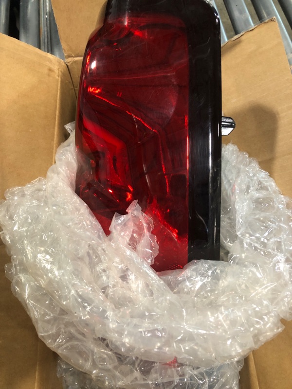 Photo 1 of Boine Compatible With 2003 2004 2005 2006 Chevy Silverado 1500 2500 3500 Driver and Passenger Side Tail Light - Bulb and Harness Included