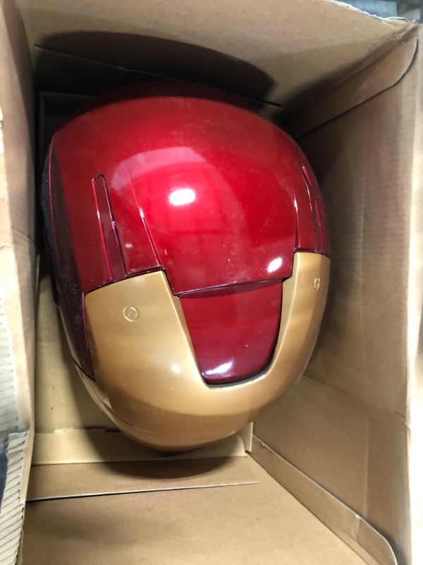 Photo 3 of Avengers Marvel Legends Iron Man Electronic Helmet - Multicolor Characters