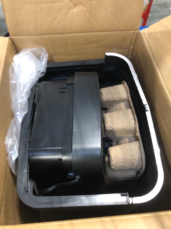 Photo 1 of Aurora AU1210MA Professional Grade High Security 12-Sheet Micro-Cut Paper/ CD and Credit Card/ 60 Minutes Continuous Run Time Shredder