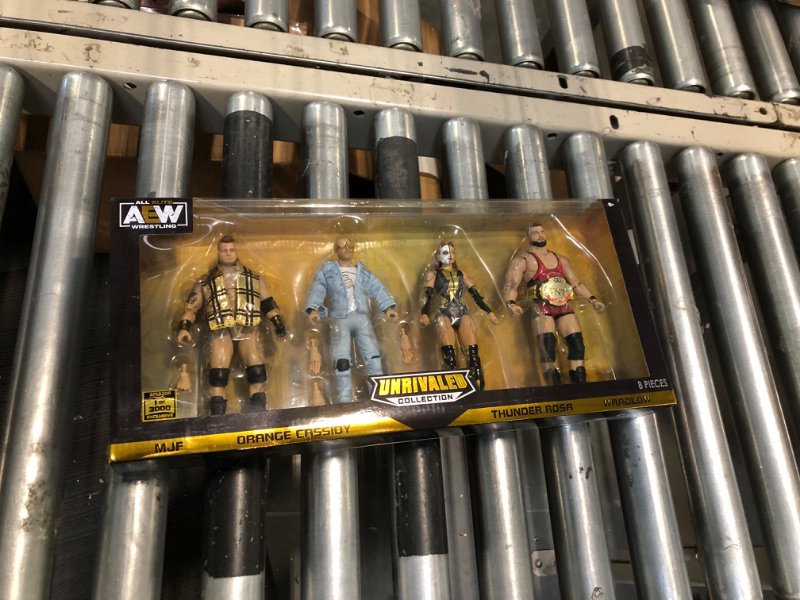 Photo 2 of ***SOME CHARACTERS ARE MISSING CHAMPIONSHIP BELTS*** All Elite Wrestling AEW Unrivaled Champion 4 Pack - Four 6-Inch Figures with Title Belts and Accessories - Amazon Exclusive