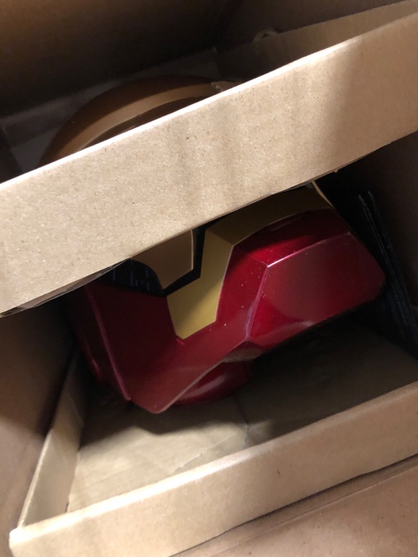 Photo 3 of Avengers Marvel Legends Iron Man Electronic Helmet - Multicolor Characters