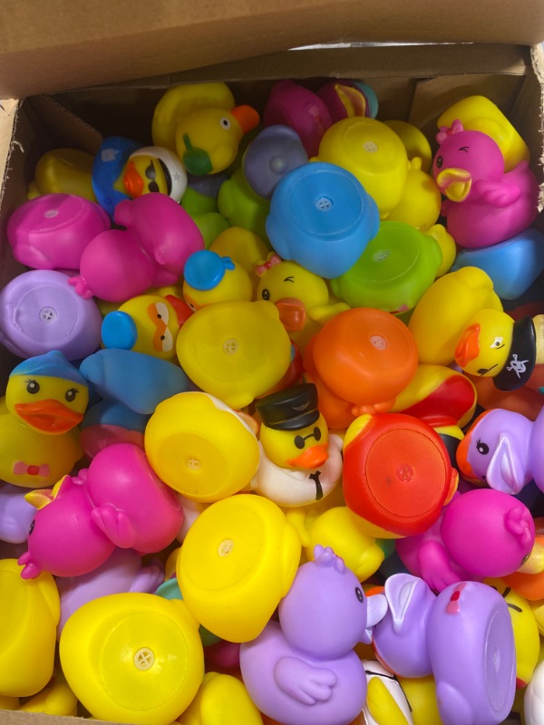 Photo 3 of 100 Packs Assortment Rubber Ducks Bath Toy Assorted Mini Rubber Duck Toy Squeak Duck Bath Toy Floating Bathtub Toys for Teens Girls Boys Birthdays Gifts, Bath Time, Summer Beach and Pool Activity
