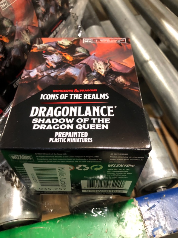Photo 2 of D&D Icons of The Realms: Dragonlance Booster (Set 25) - 4 Figure Set, Randomly Assorted, Pre-Painted, Contains Small, Medium & Large Miniatures, RPG Figures, Roleplaying Game, Dungeons & Dragons