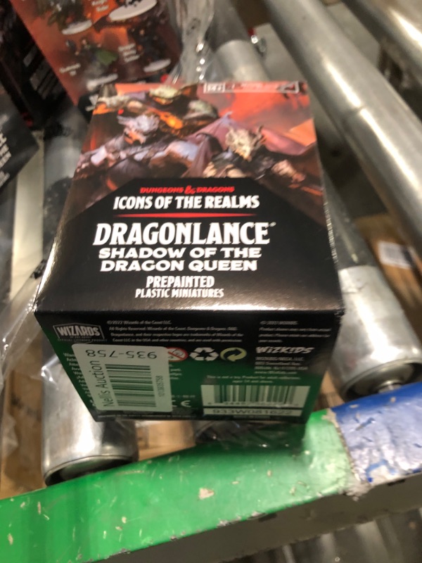 Photo 3 of D&D Icons of The Realms: Dragonlance Booster (Set 25) - 4 Figure Set, Randomly Assorted, Pre-Painted, Contains Small, Medium & Large Miniatures, RPG Figures, Roleplaying Game, Dungeons & Dragons