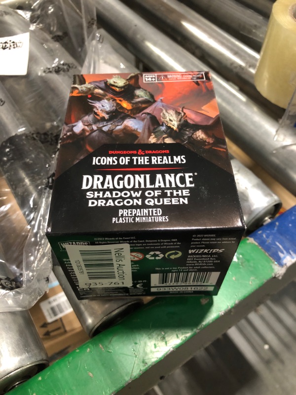 Photo 2 of D&D Icons of The Realms: Dragonlance Booster (Set 25) - 4 Figure Set, Randomly Assorted, Pre-Painted, Contains Small, Medium & Large Miniatures, RPG Figures, Roleplaying Game, Dungeons & Dragons