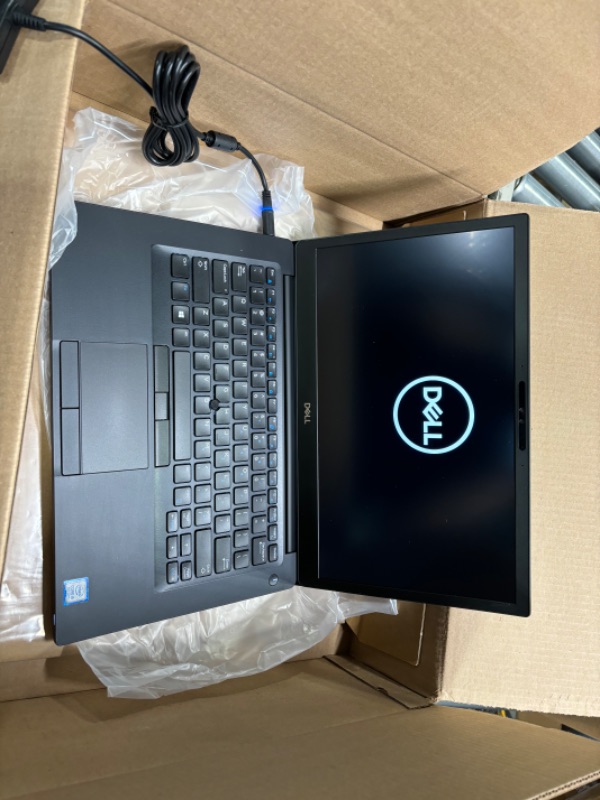 Photo 4 of Dell Latitude 7490 14 HD Anti-Glare, Intel Core i7, 16GB DDR4, 256GB Solid State Drive, Webcam, Bluetooth, Windows 10Pro (Renewed)