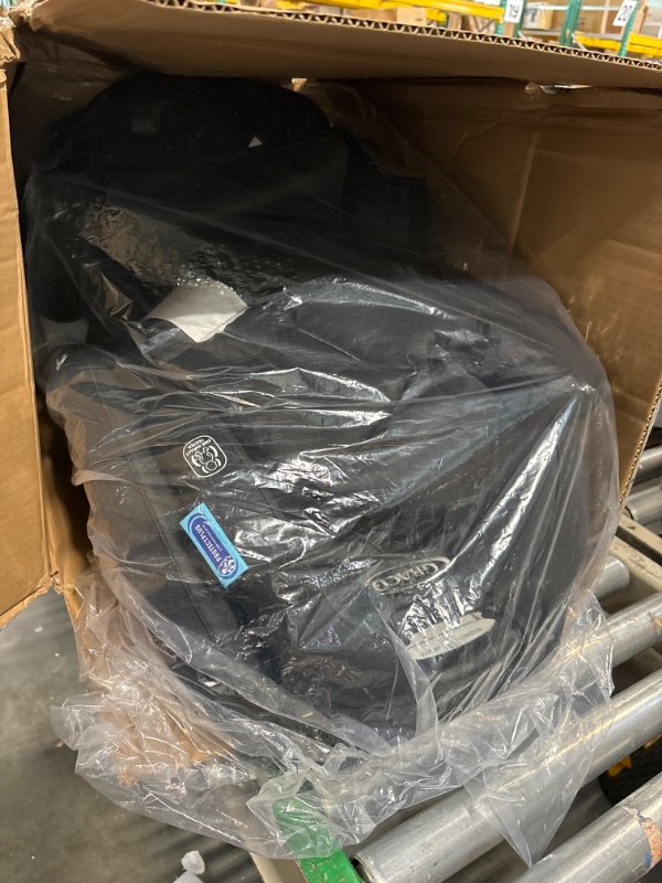 Photo 1 of Graco® Turn2Me™ 3-in-1 Car Seat, Cambridge
*damaged box*