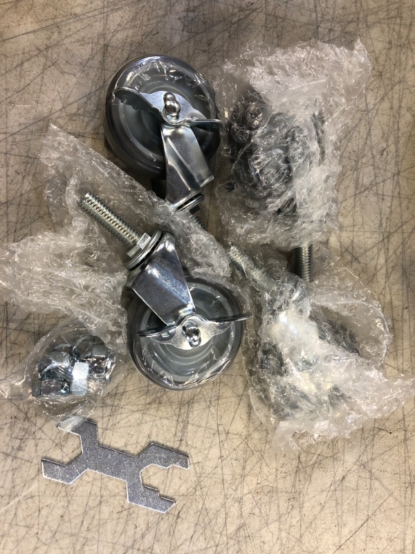 Photo 1 of 4 pcs install wheels 