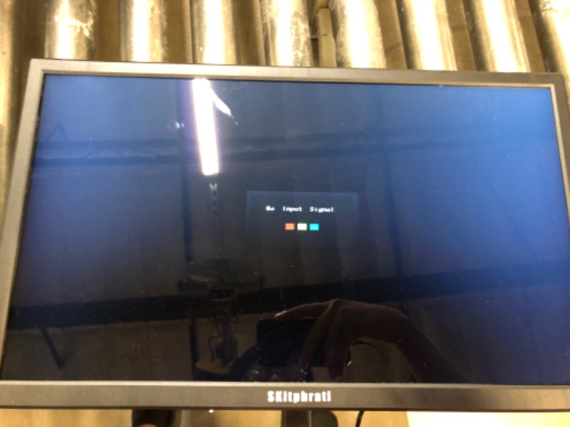 Photo 3 of SKitphrati 20" PC Monitor 1600x900 60Hz 5MS HDMI Monitor LED Monitor Viewing Angle 95° (Horizontal) with HDMI VGA Input, 76% sRGB, VESA Wall Mount, TN Panel, Black
